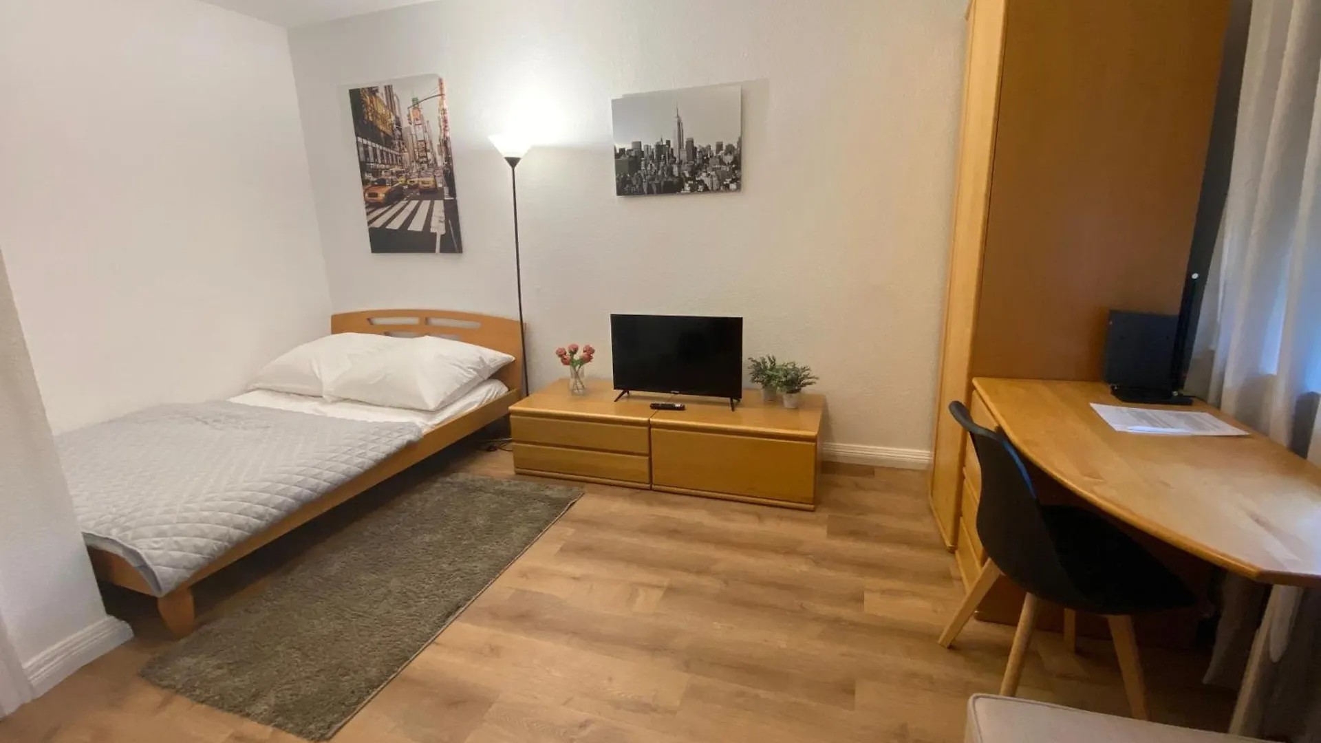 Business & Travel Apartment - In Laufnaehe Zu Messe Und City فرانكفورت