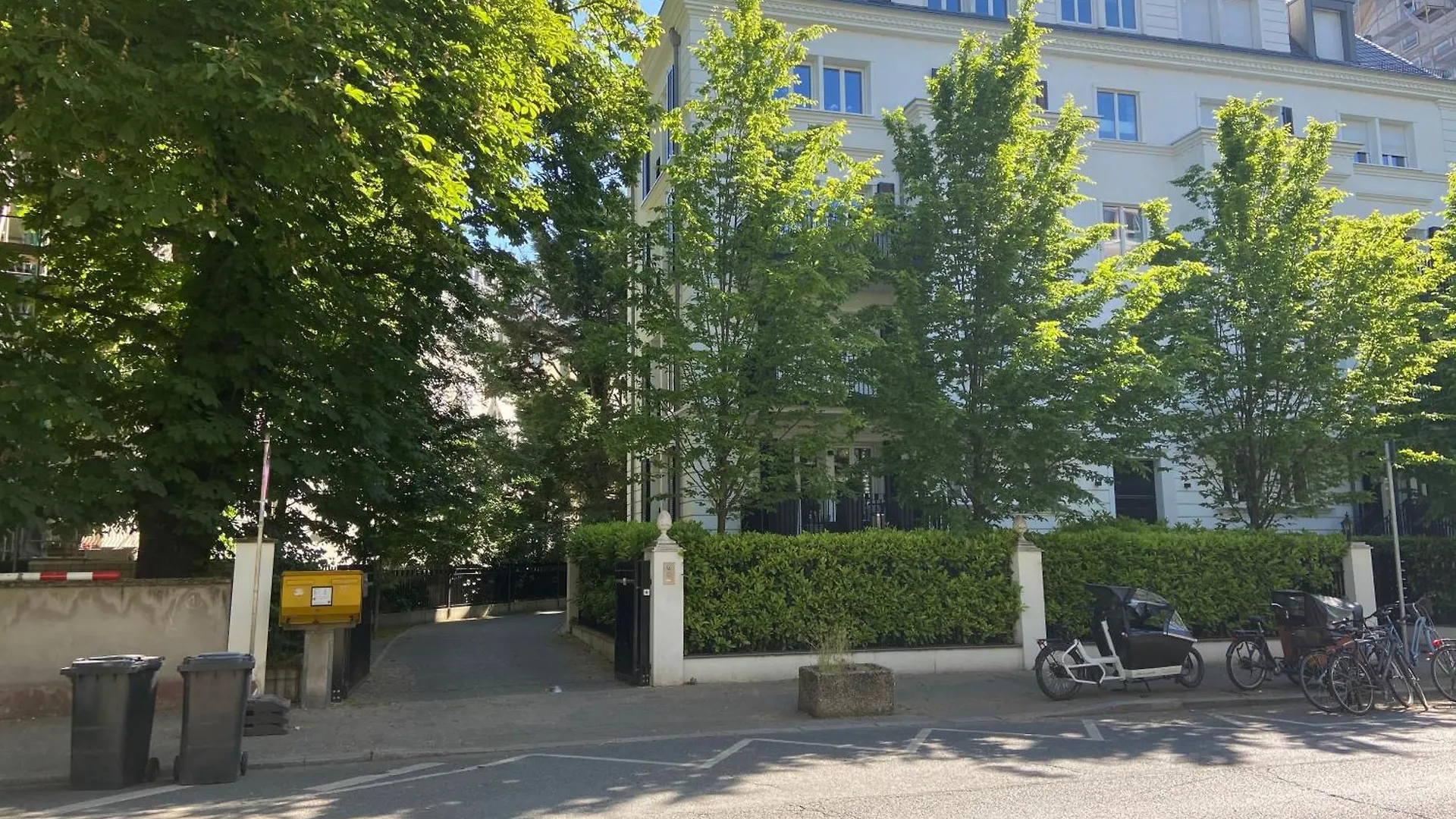 Business & Travel Apartment - In Laufnaehe Zu Messe Und City فرانكفورت ألمانيا